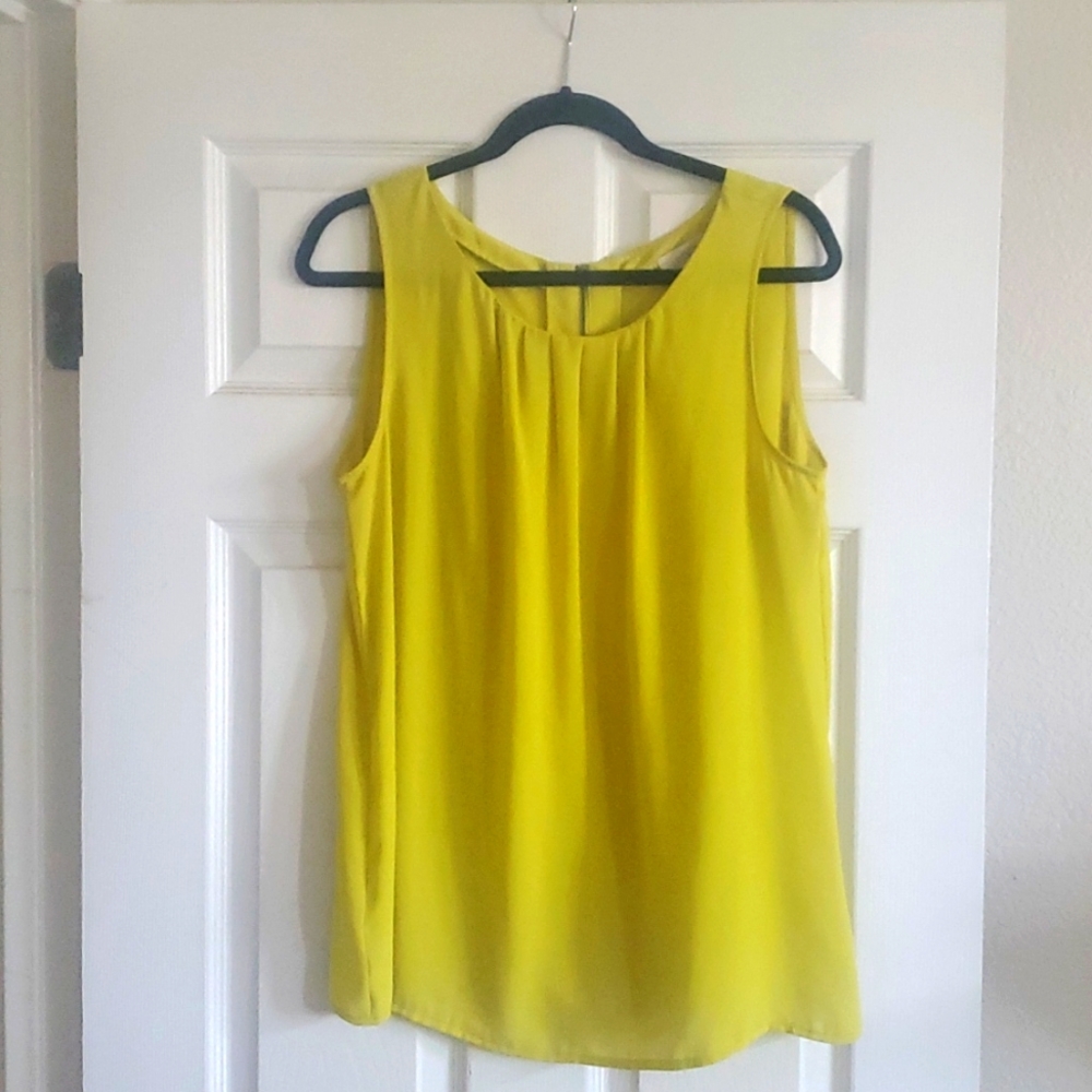 Loft, summer yellow top 💛